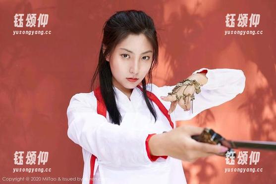 MiiTao蜜桃社 - 蜜蕊Mary的万圣节图包：捣蛋鬼和南瓜的终极合作！