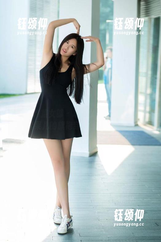 TuiGirl推女郎 - 听说免费写真就能看到松果儿的旗袍穿搭，进来瞧瞧哦