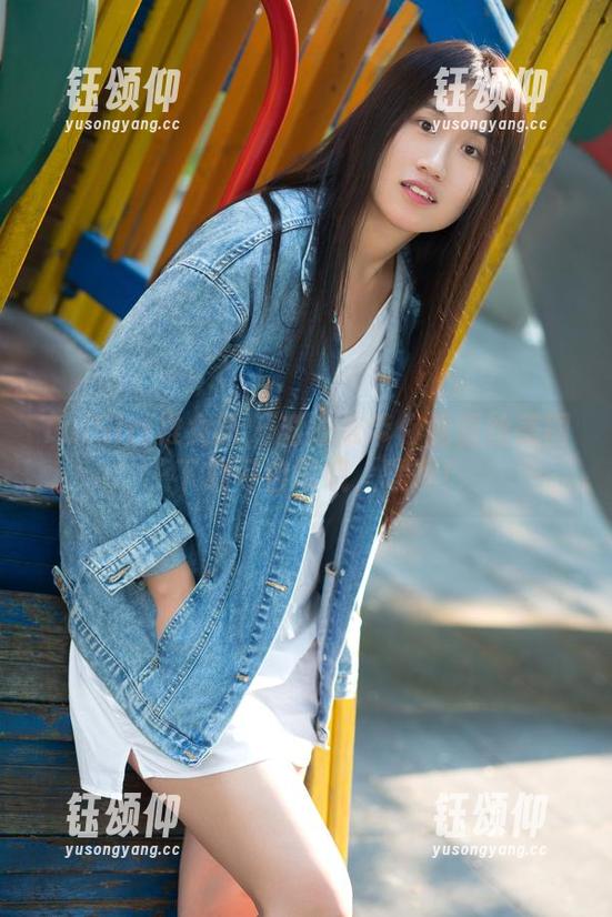 TuiGirl推女郎 - 赵惟依带你看蕾丝美图，下载可自取哦，嘿嘿！