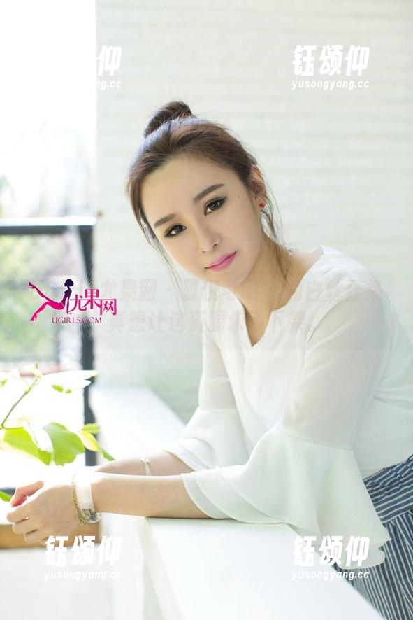 UGirls尤果网 - 夏倪可ella的白丝合集，真想让这资源永不下架。