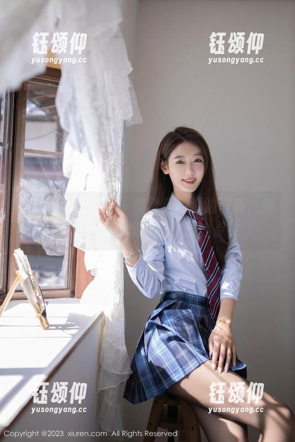 Xiuren秀人网 - 黄歆苑的海边写真，适合无聊的时候翻看，偷偷点赞