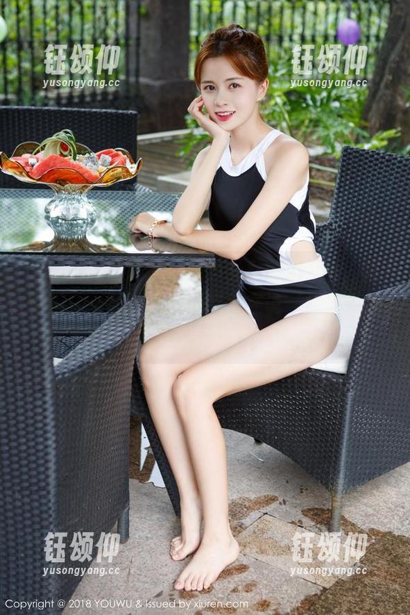 YouWu尤物馆 - 经典兔女郎style，陆萱萱Cecilia的原图好像在说‘快来看我的图包’！