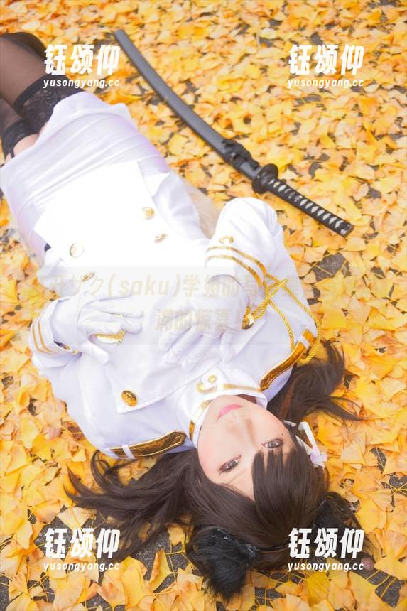 打开サク(saku)学姐的写真集，资源满满的惊喜！