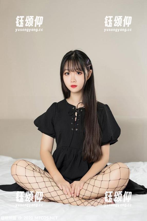 喵糖映画 再推荐喵糖映画的黑色JK少女合集,私房的诱惑会把人推向深渊呀。