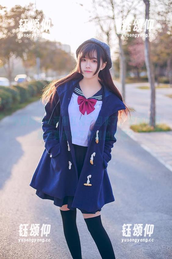 小野妹子w带着红裙子回来了，更新的图集里真有种不真诚的诱惑？