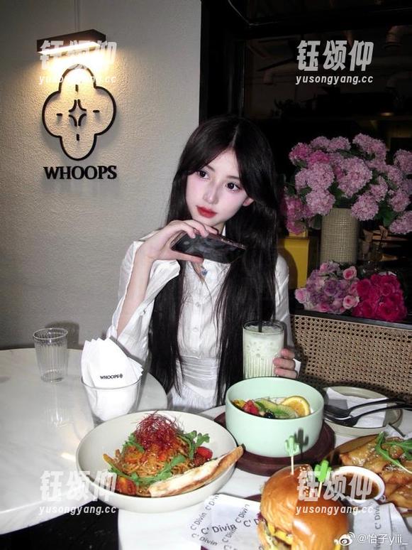 在线画风转换中，怡子yiii美脚成为了我炫耀的理想身高的最佳证据！