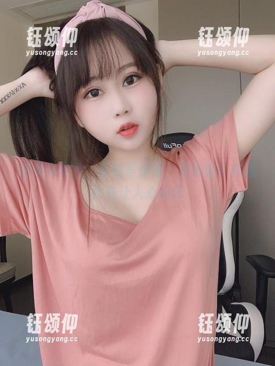 是依酱吖 图集大冒险,在线等你来,是依酱吖的连体衣让人心痒痒