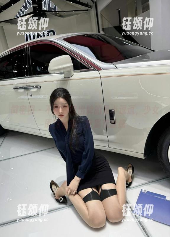 微密圈 - 不按套路出牌的是小逗逗，少女原图合集，专属荒诞感