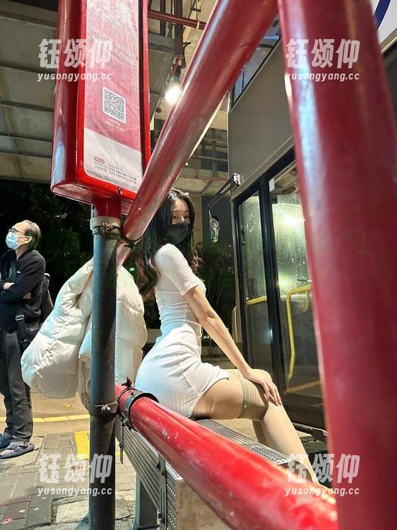 微密圈 - 最新教室图集，是小逗逗的“上课”心路历程，哈哈，有意思！