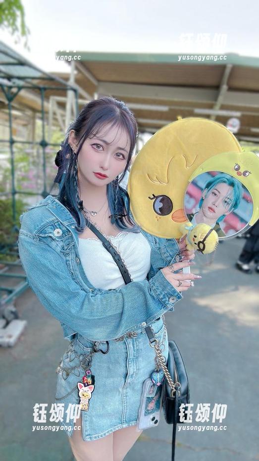 月城委员会的校园全套：带你看图集，膜拜我的无敌美。