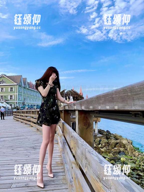 微密圈 - 林子琳喵的校服心动了吗？快上网盘下载，过足瘾！
