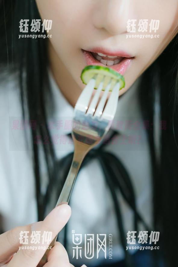 果团网 - 水手服的魅力，黄歆苑合集：我怎么觉得这衣服也适合上班？