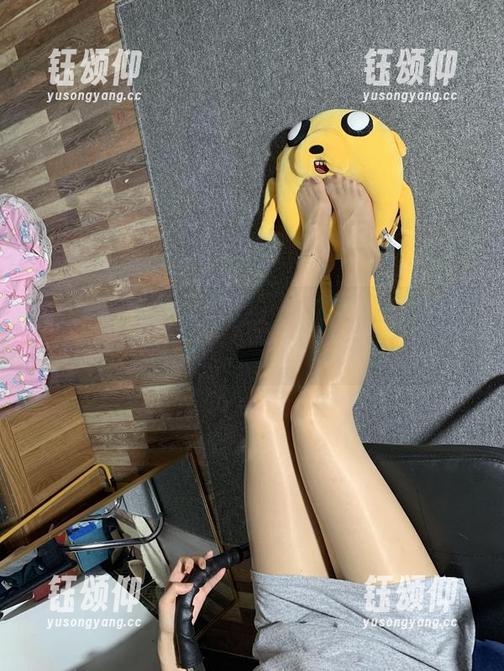 桃脱了 微密圈 - 被桃脱了的“甜心”原图震撼到,我承认,我爱她的姿态。