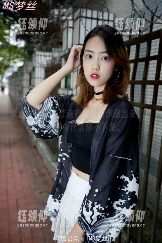梦丝女神 - 香萱连衣裙最新作品出来了，别问我为什么停不下来。