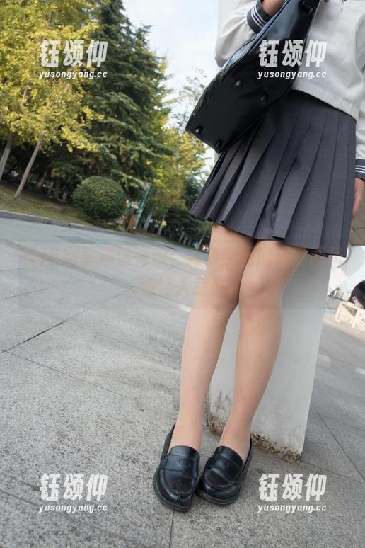 当JK制服邂逅海浪，森萝财团的资源画风真让人意外