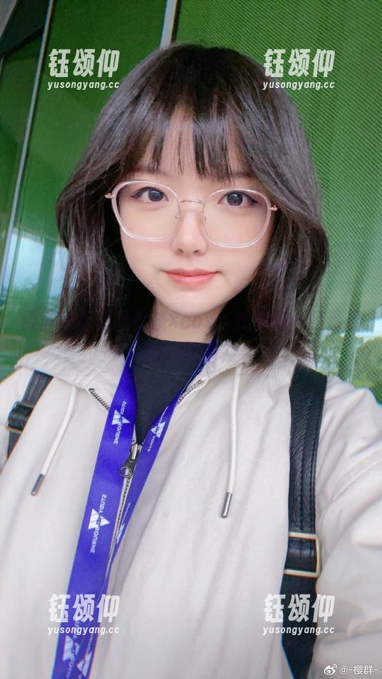 樱群的万花筒女孩×cos，快来喝一口青春的鸡尾酒？