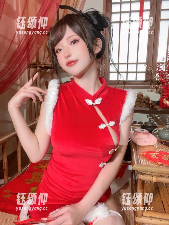清水由乃的毒蛇兔女郎，作品集看得我对原图有种不明觉厉的感觉。