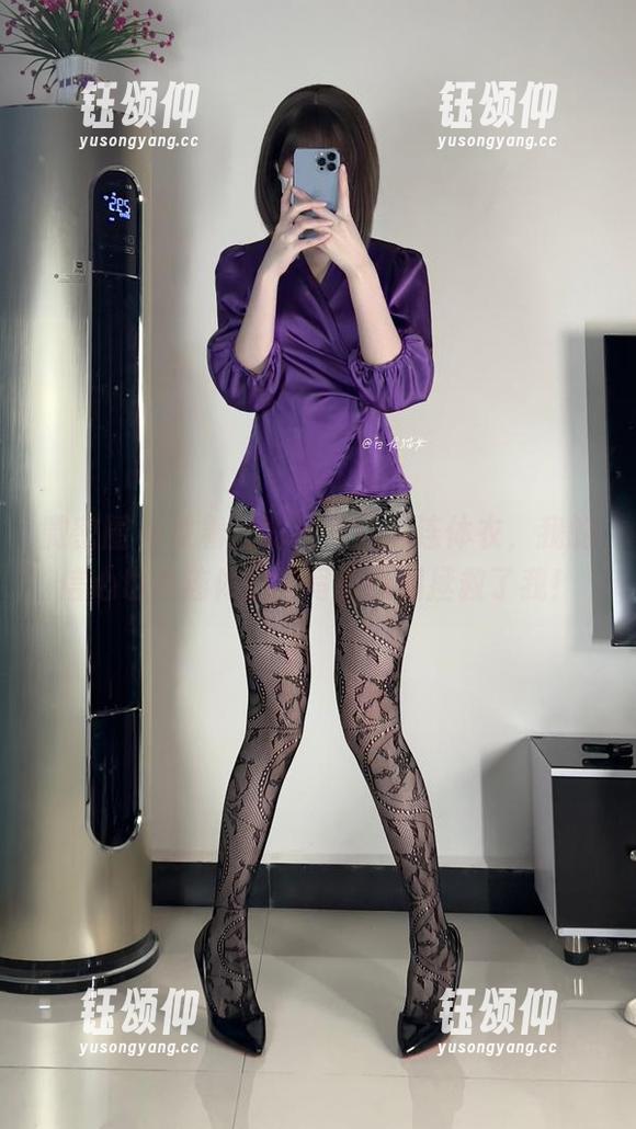 微密圈 - 仗着白龙猫女穿的连体衣，我的信心也是连体的，写真原图拯救了我！