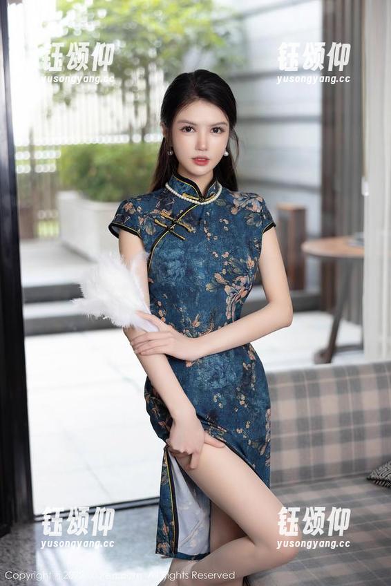 秀人网 - 谁说运动就一定难受？夏雪爱教你如何在美图中豪放奔跑！