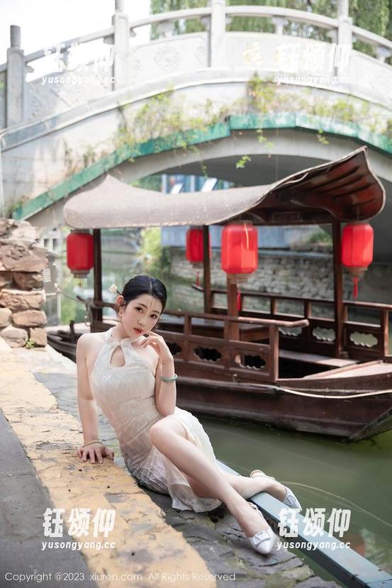 秀人网-林文文 秀人网 - 林文文的海边摄影,终于让海浪也有了个背景!