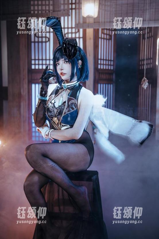 看！秋和柯基化身女仆，高清想象还要下载吗？