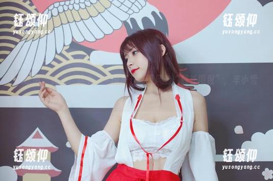 微密圈 - 真的，这个“中国东升”画风的“舰长图包”，羊小雪juvia的绿色原图让人咋舌