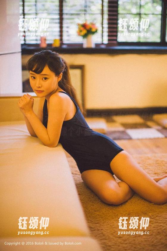 菠萝社 - 天使降临，最新写真中的柳侑绮像个小仙女！