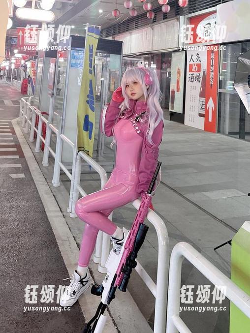 抓紧在线时间，来感受萌芽儿o0的巫女装，不毛之地的清新扑面而来。