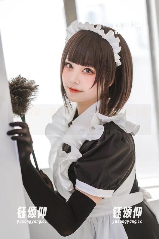 作何决策，蜜汁猫裘的巫女作品集要不要一探究竟？