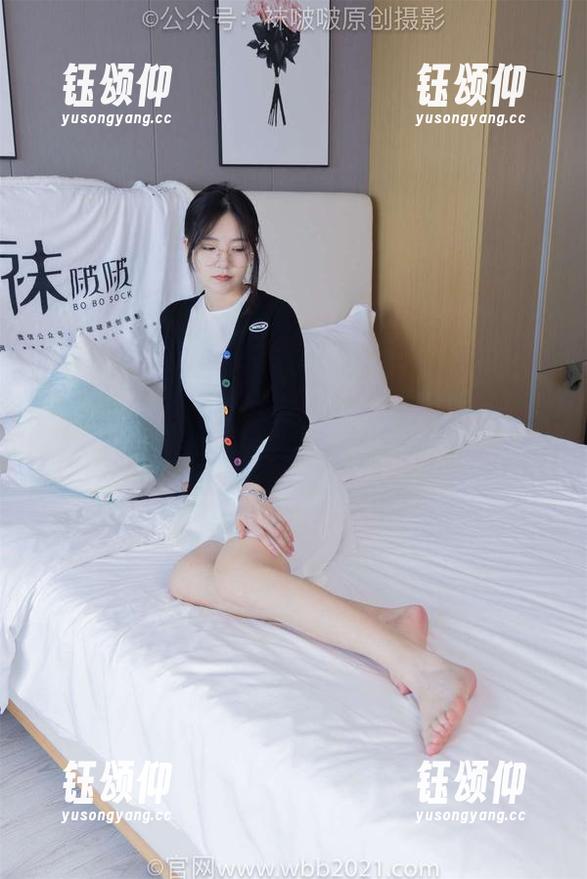 袜啵啵 - 奶油的皮鞋图集分享，竟然是好几种颜色的奇妙搭配！