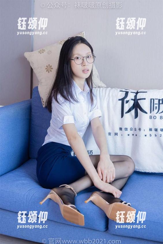 袜啵啵 - 苏苏的高跟鞋新更新，快来看她的超模步伐趟翻宇宙！